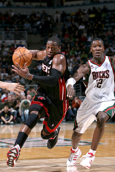 亚的维多利 亚的维多利