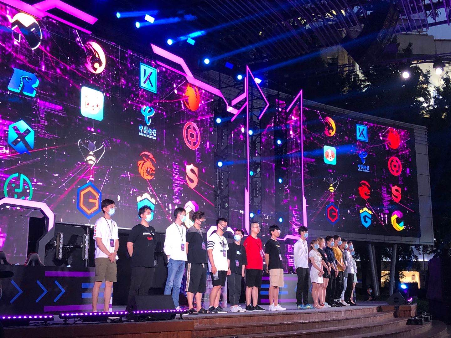 三分线外连 三分线外连