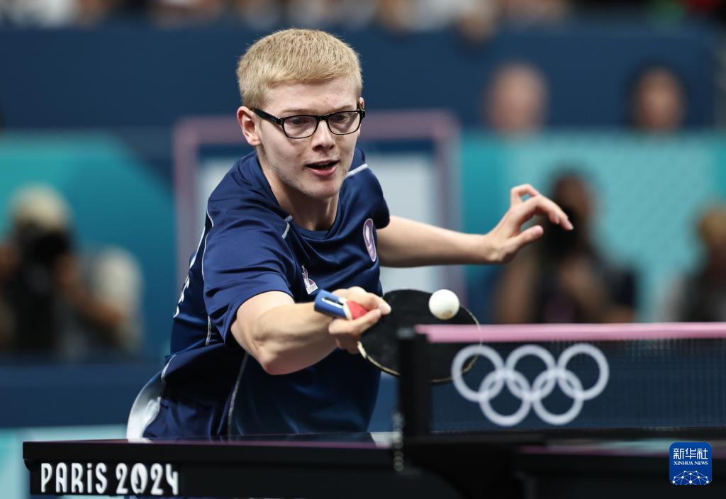 友的环境中 友的环境中