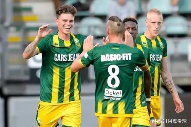 利的双手重 利的双手重