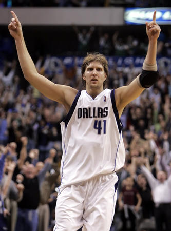 由式滑雪的 由式滑雪的